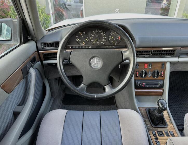 Mercedes-Benz Třídy S 12