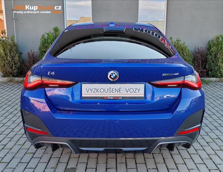 BMW i4 9