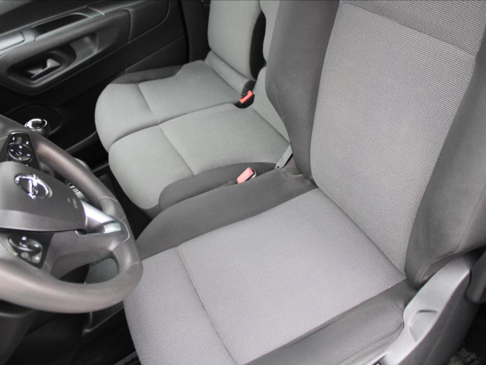Opel Combo 18