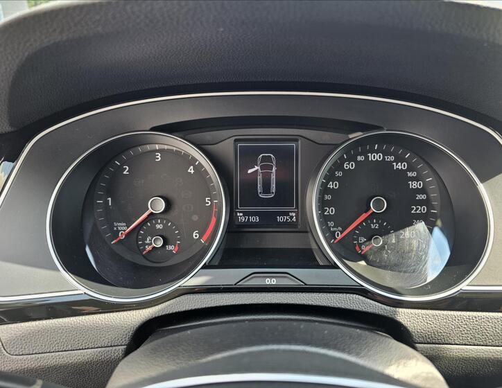 Volkswagen Passat 15