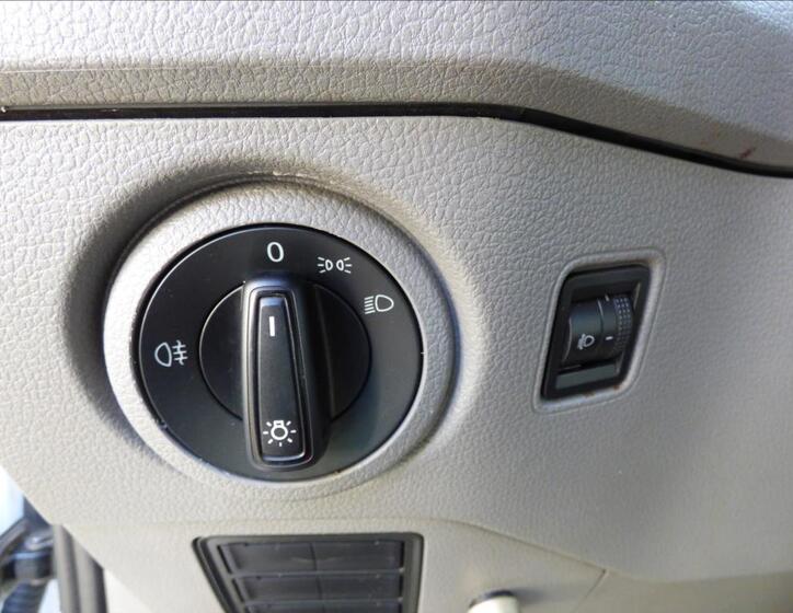 Volkswagen Crafter 16
