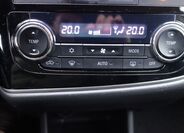 Mitsubishi Outlander 26