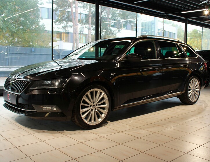 Škoda Superb 3