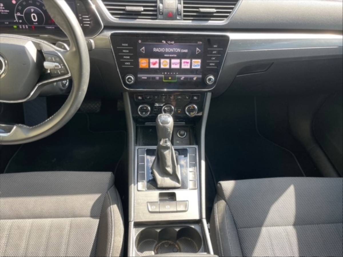 Škoda Superb