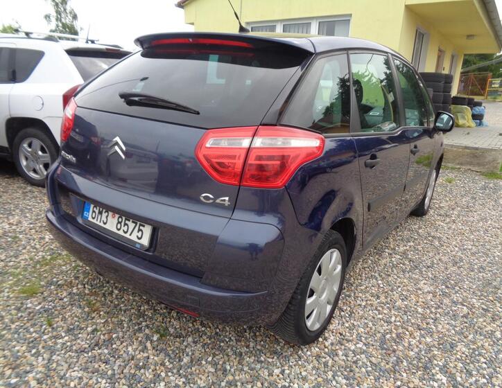 Citroën C4 Picasso 7