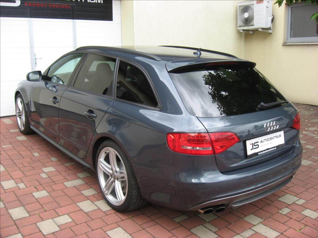 Audi S4