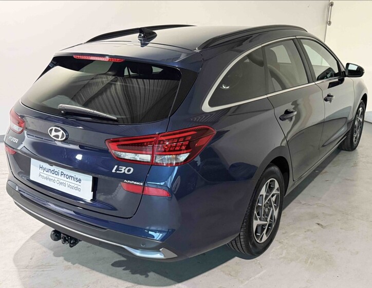Hyundai i30 4