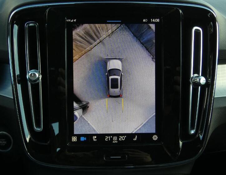 Volvo XC40 16