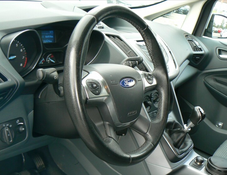 Ford C-MAX 10