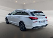 Hyundai i30 4
