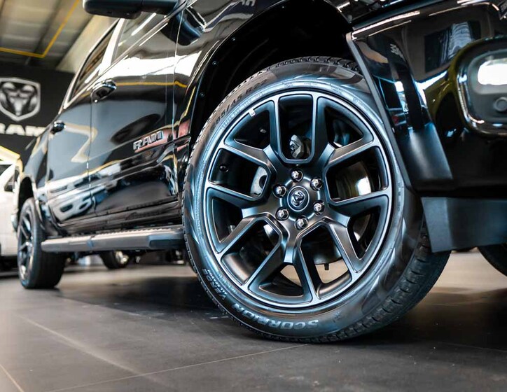 Dodge RAM 33