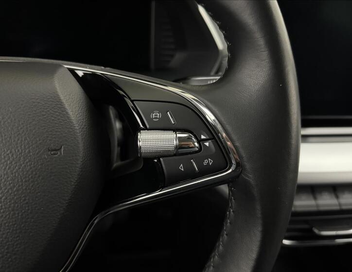 Škoda Octavia 12