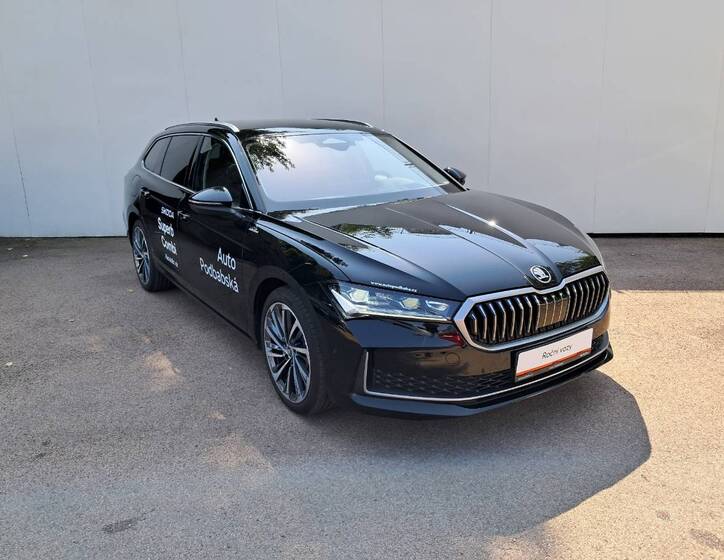 Škoda Superb 30