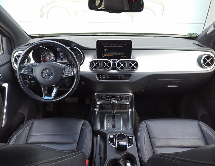 Mercedes-Benz Třídy X 17