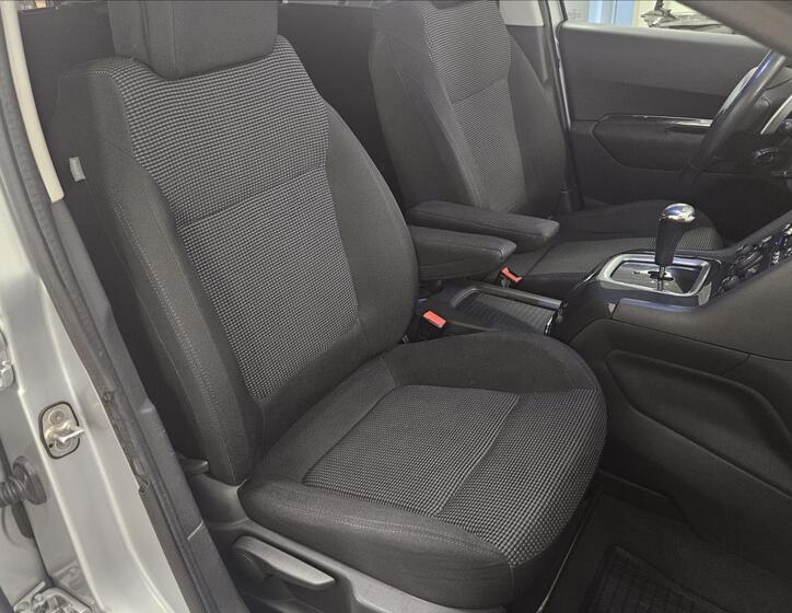 Peugeot 5008 18
