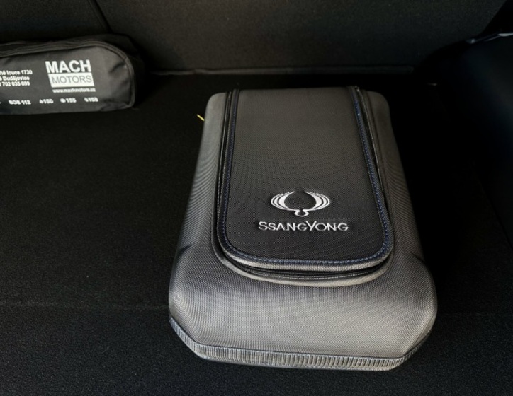 SsangYong Torres 25