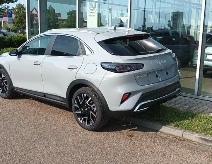 KIA XCeed 5