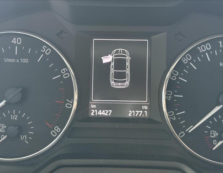 Škoda Octavia 12