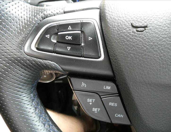 Ford Focus 40