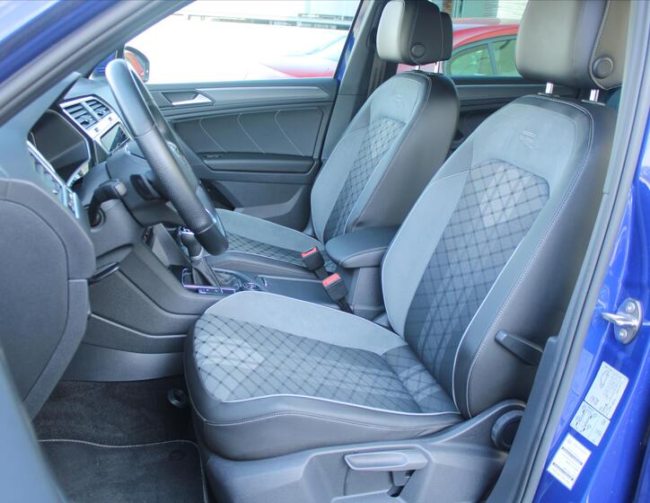 Volkswagen Tiguan 7