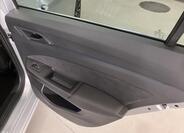 Volkswagen Golf 24