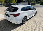 Toyota Corolla 9
