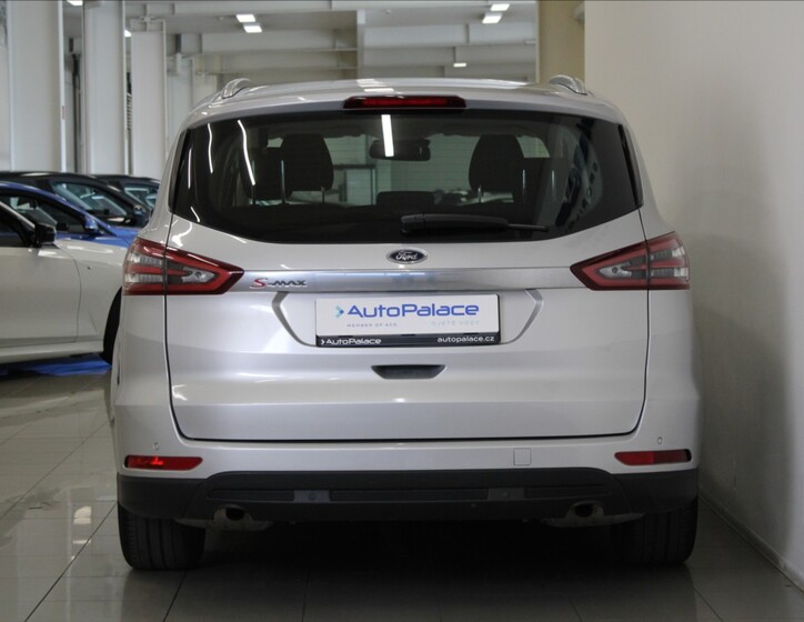 Ford S-MAX 4