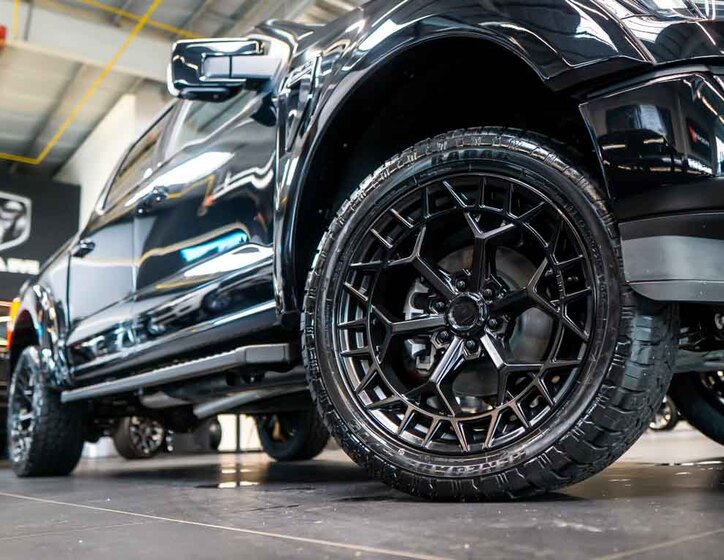 Ford F-150 40