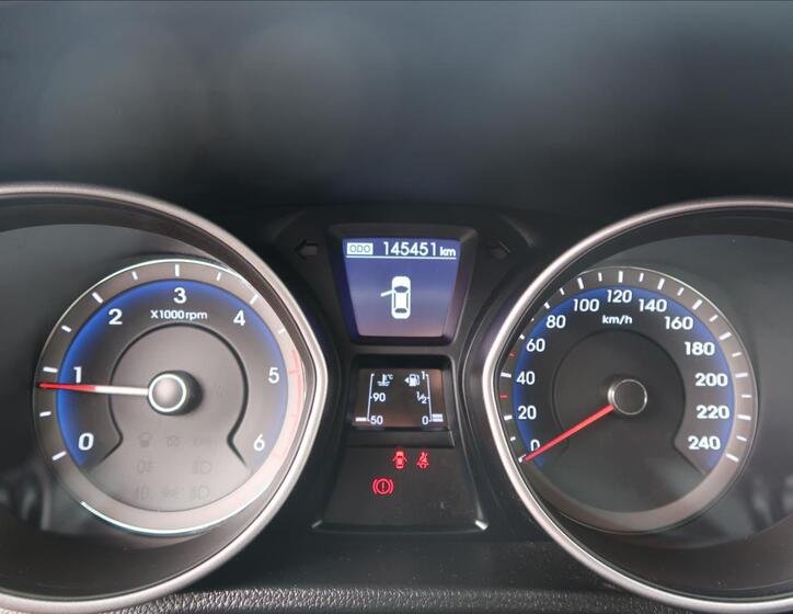 Hyundai i30 11