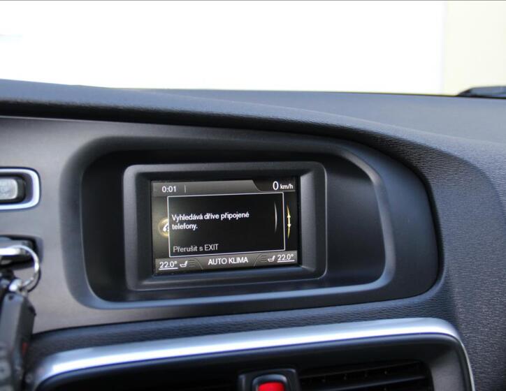 Volvo V40 32