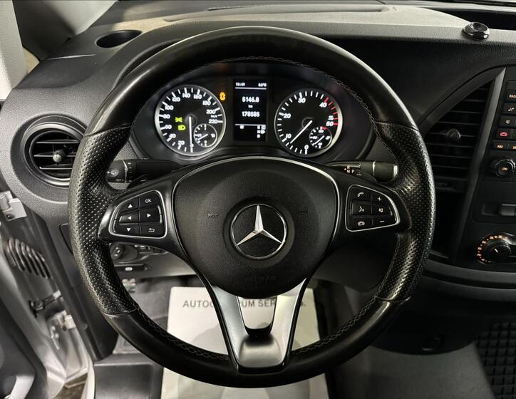 Mercedes-Benz Vito 17