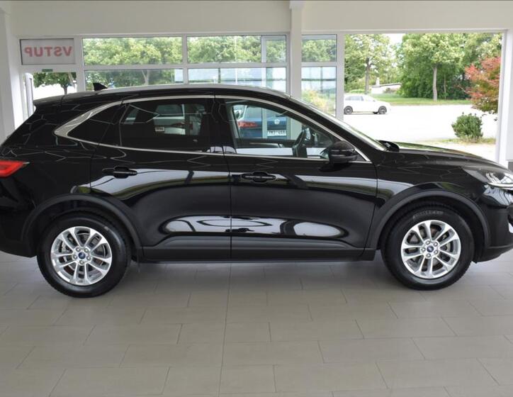 Ford Kuga 4