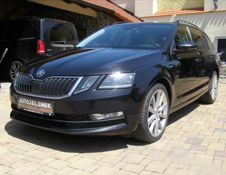 Škoda Octavia 1