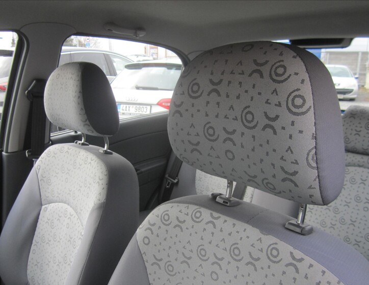 Chevrolet Spark 13