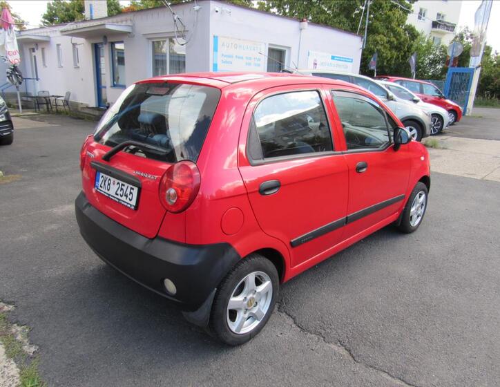 Chevrolet Spark 6