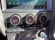Jaguar F-Type 32