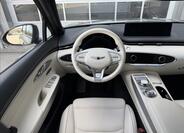 Hyundai Genesis 14