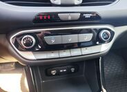 Hyundai i30 19