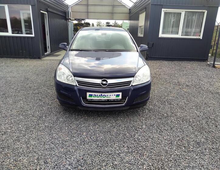 Opel Astra 2