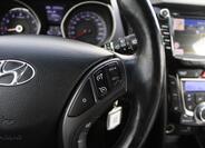 Hyundai i30 16