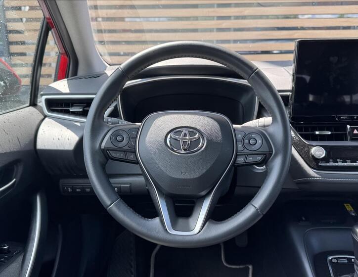 Toyota Corolla 6