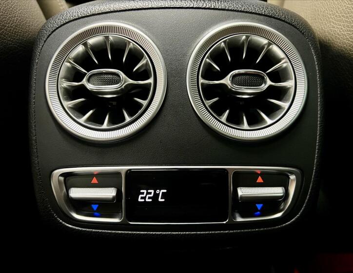 Mercedes-Benz CLS 28