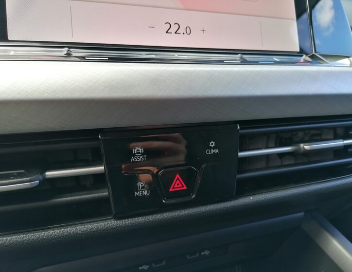 Volkswagen Golf 23