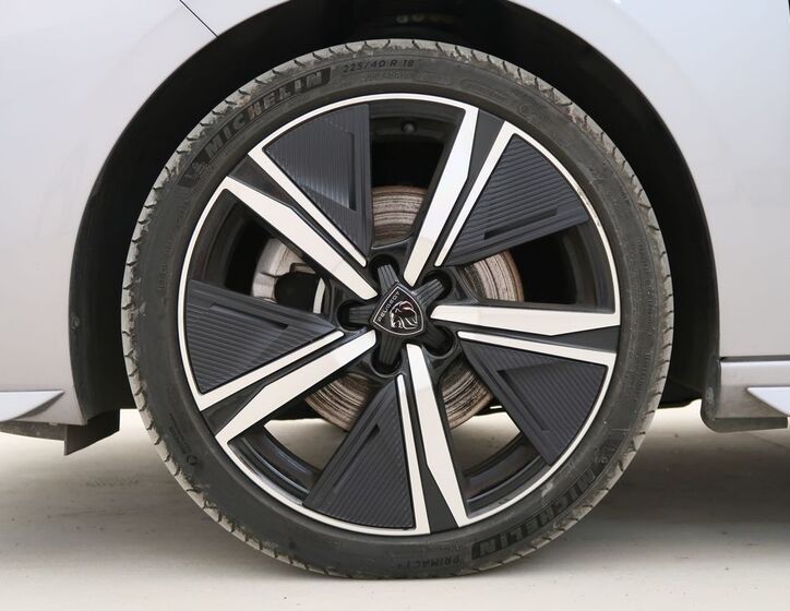 Peugeot 308 10