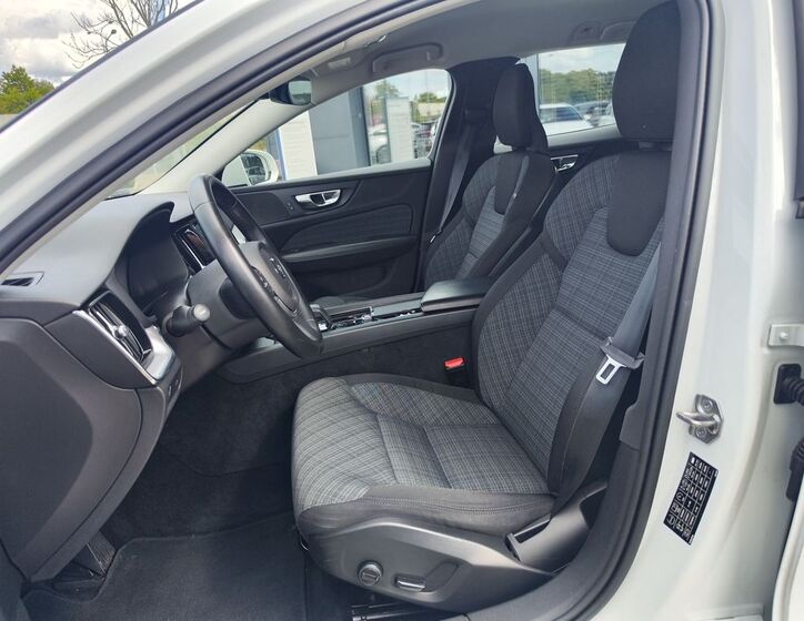 Volvo V60 13
