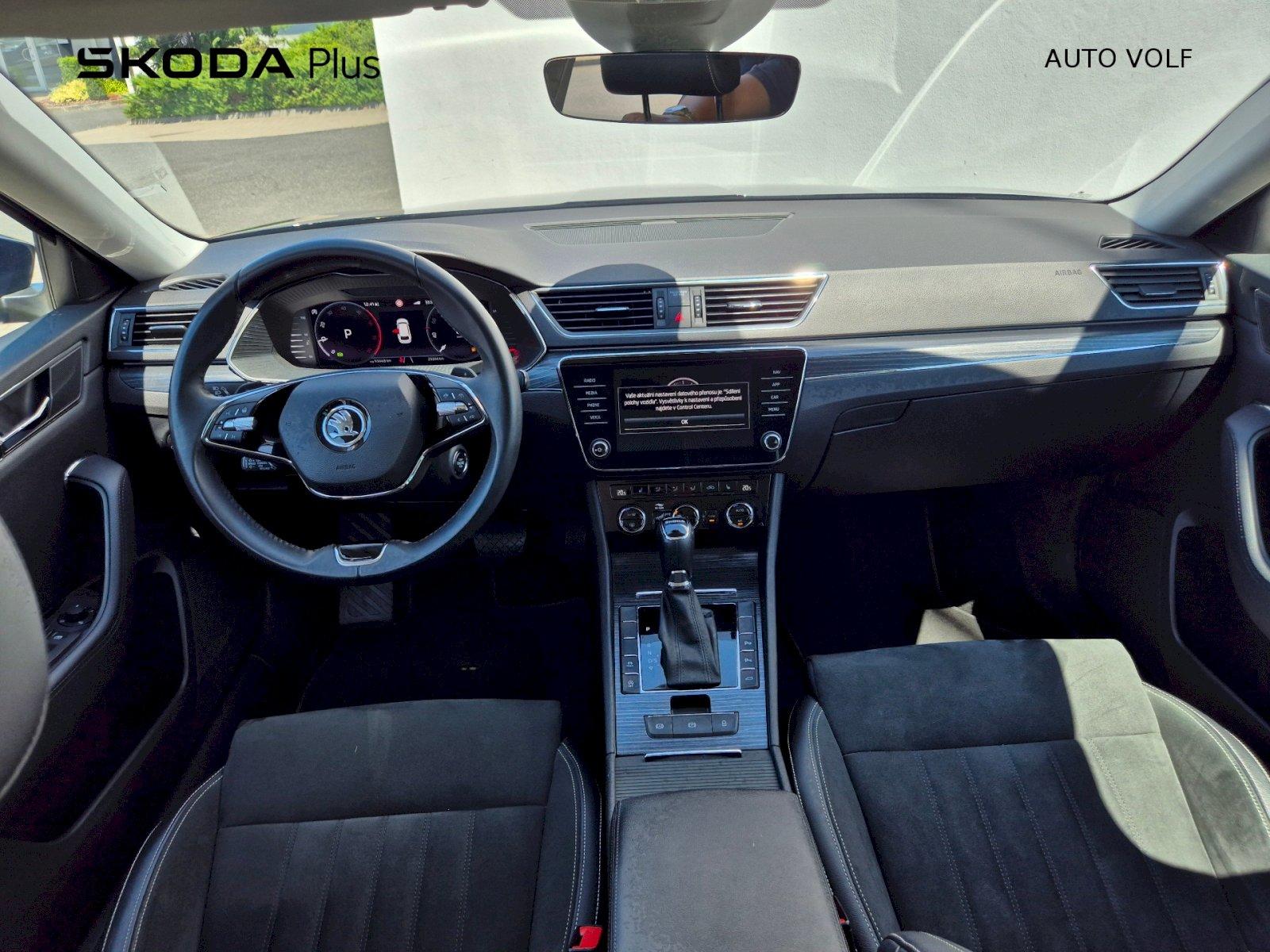 Škoda Superb