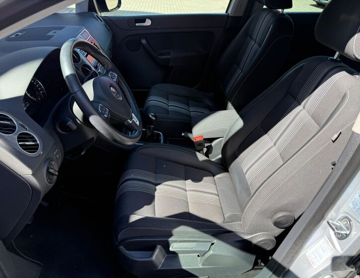 Volkswagen Golf Plus 11
