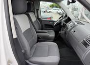 Volkswagen Multivan 13