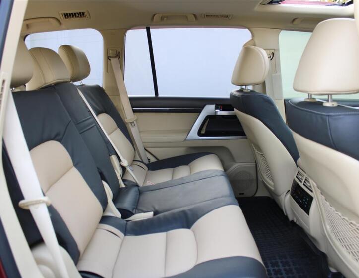 Toyota Land Cruiser 35