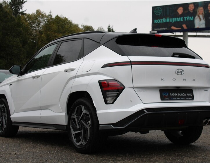 Hyundai Kona 7